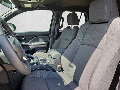 Used 2026 Toyota 4Runner SR5 AWD/4WD image 16