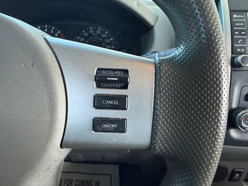 Used 2019 Nissan Frontier SV RWD image 18