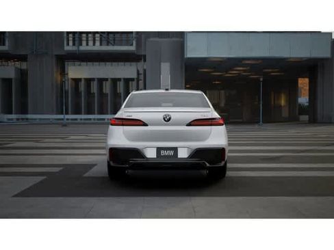 New 2026 BMW 760i xDrive AWD/4WD image 5