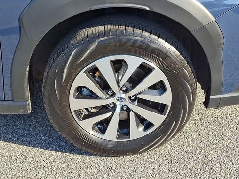 Certified 2024 Subaru Outback Premium AWD/4WD image 9