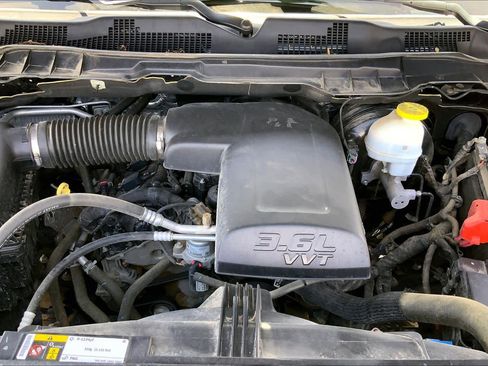 Used 2024 RAM 1500 Classic Warlock AWD/4WD image 33