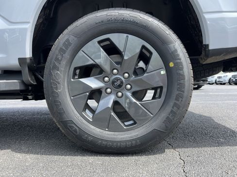 New 2025 Ford F150 Lightning Flash image 6