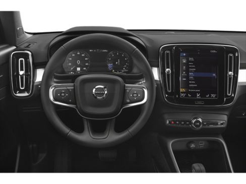 Used 2019 Volvo XC40 T5 Momentum AWD/4WD image 4