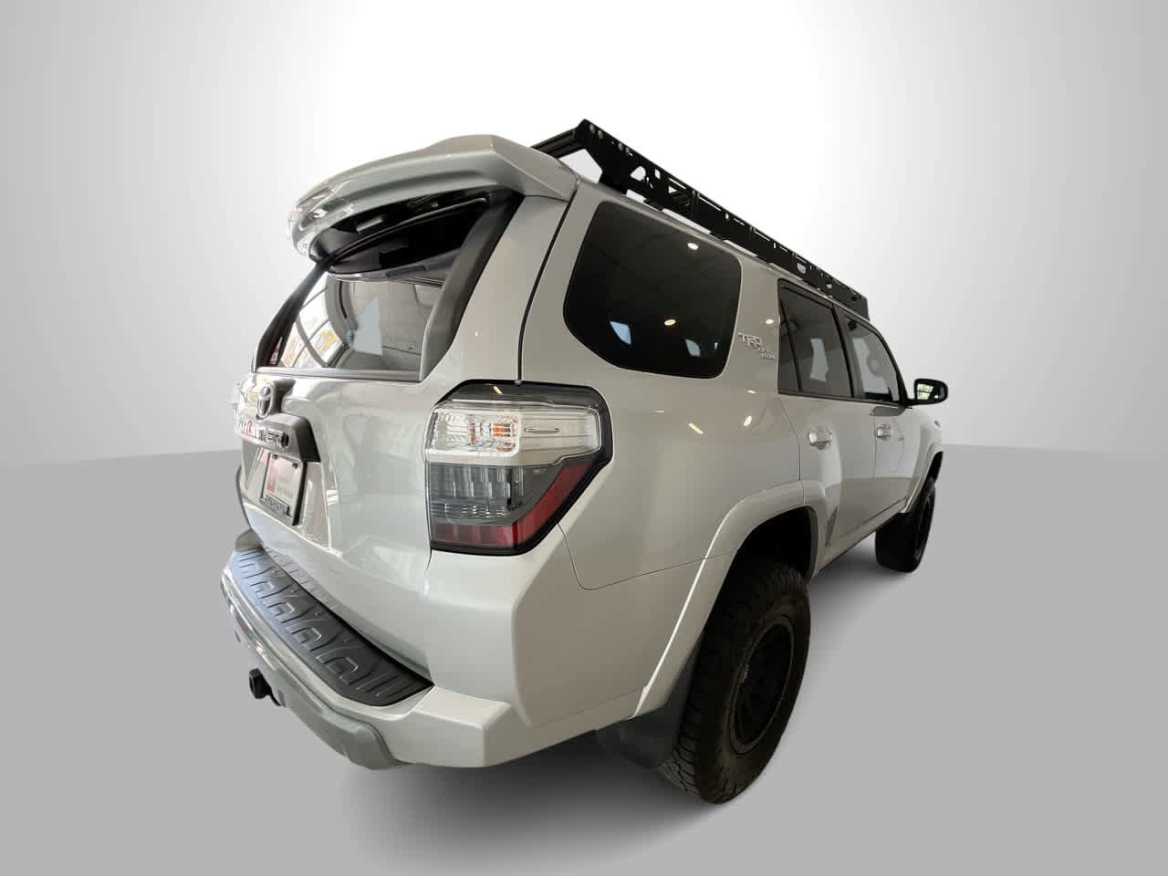 Certified 2020 Toyota 4Runner TRD Off-Road AWD/4WD image 8