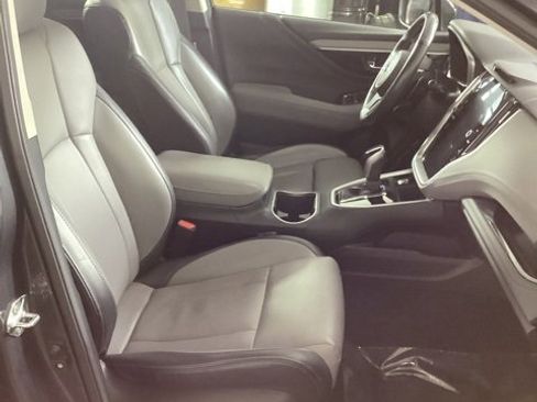 Used 2023 Subaru Outback Limited image 21