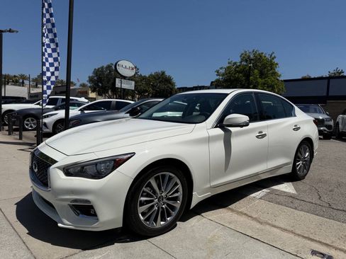 Used 2023 INFINITI Q50 Luxe w/ Cargo Package RWD image 6