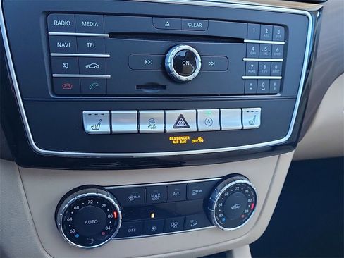 Used 2019 Mercedes-Benz GLE 400 GLE 400 image 29