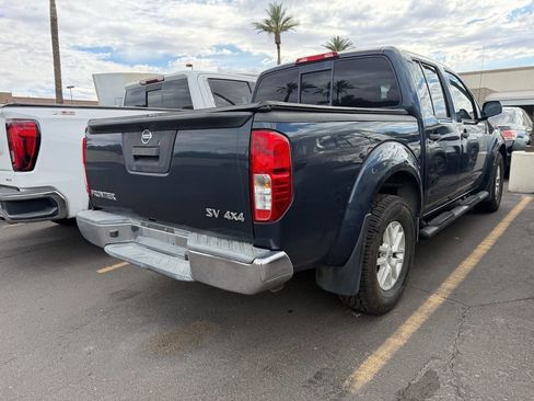 Used 2018 Nissan Frontier SV image 4
