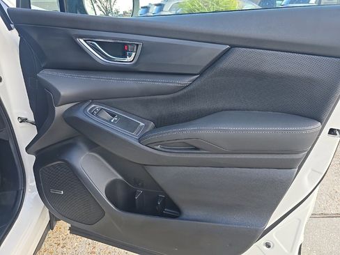 Certified 2025 Subaru Ascent Limited image 37