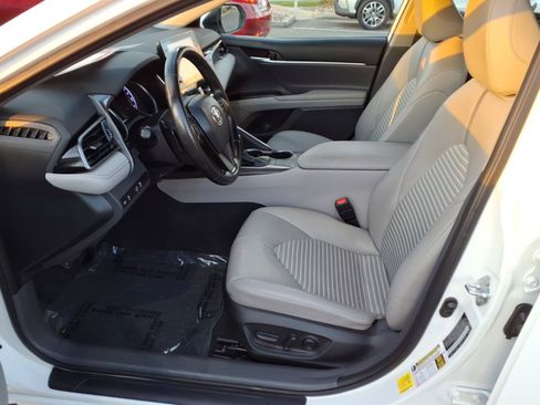 Certified 2023 Toyota Camry SE w/ Audio Upgrade Package FWD image 15