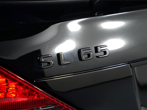Used 2009 Mercedes-Benz SL 65 AMG image 18
