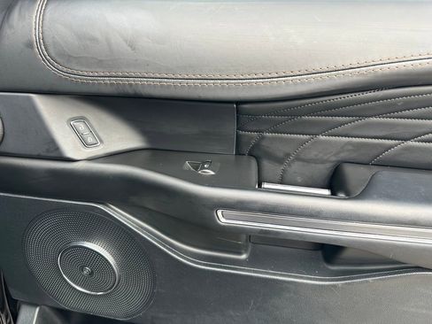 Used 2021 Ford Expedition Max Platinum image 39