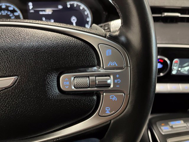 Used 2025 Genesis GV70 2.5T AWD/4WD image 22