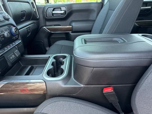 Used 2022 Chevrolet Silverado 1500 LT Trail Boss w/ Safety Package image 14