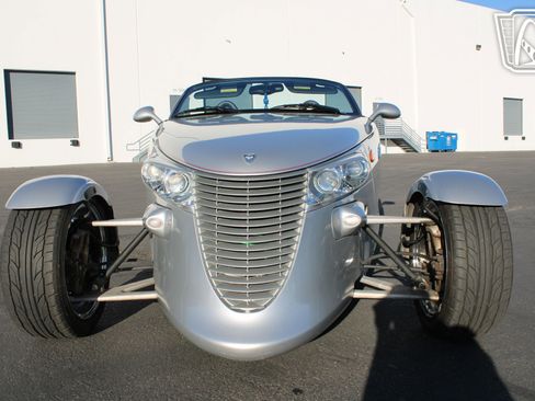 Used 2001 Plymouth Prowler RWD image 9