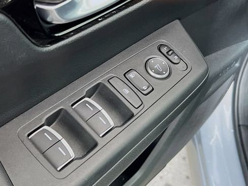 Used 2024 Honda CR-V EX-L image 18