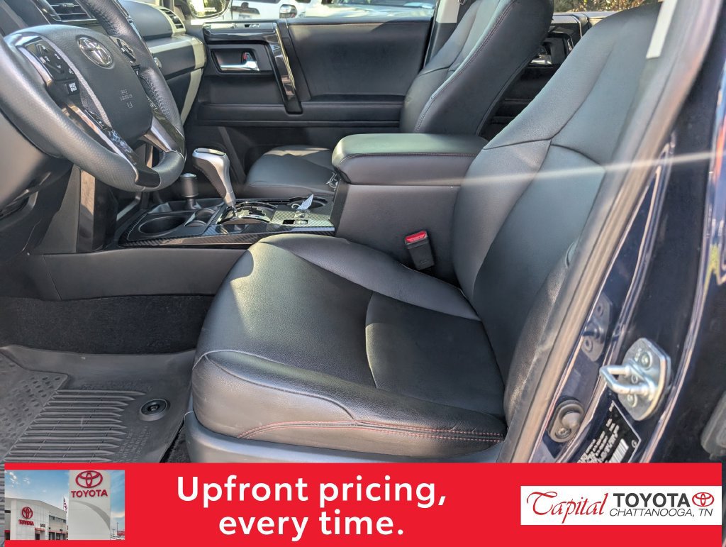 Used 2022 Toyota 4Runner TRD Off-Road Premium w/ Moonroof Package AWD/4WD image 13