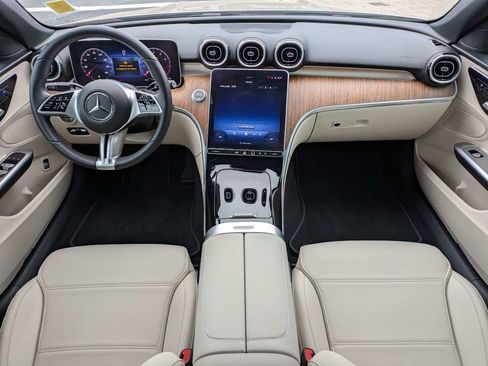 Used 2022 Mercedes-Benz C 300 Sedan image 16