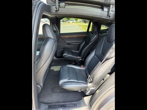 Used 2020 Tesla Model X Long Range AWD/4WD image 2