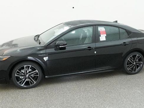 New 2026 Toyota Camry XSE image 5