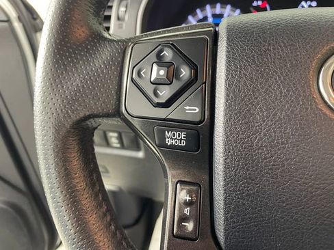 Used 2019 Toyota 4Runner TRD Off-Road Premium image 10