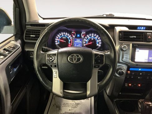 Used 2017 Toyota 4Runner Limited AWD/4WD image 13