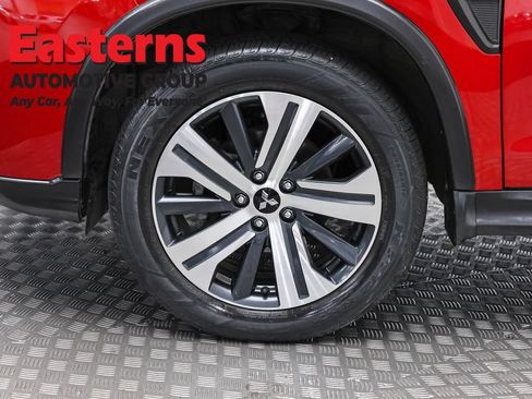 Used 2023 Mitsubishi Outlander Sport ES AWD/4WD image 30