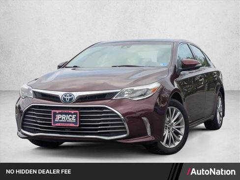 Used 2018 Toyota Avalon Limited w/ Carpet Mat Package FWD image 1