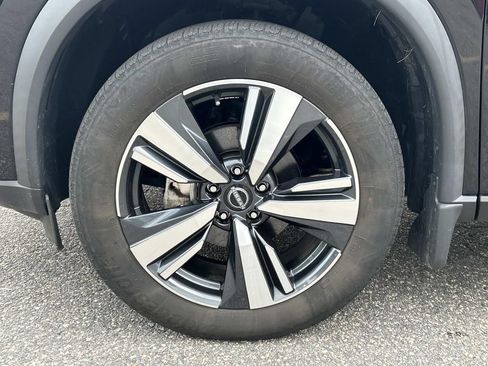 Certified 2023 Nissan Rogue SL AWD/4WD image 9