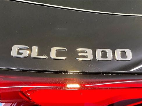 New 2026 Mercedes-Benz GLC 300 4MATIC image 6