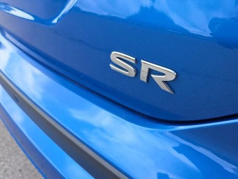 Used 2021 Nissan Kicks SR w/ SR Premium Package FWD image 5