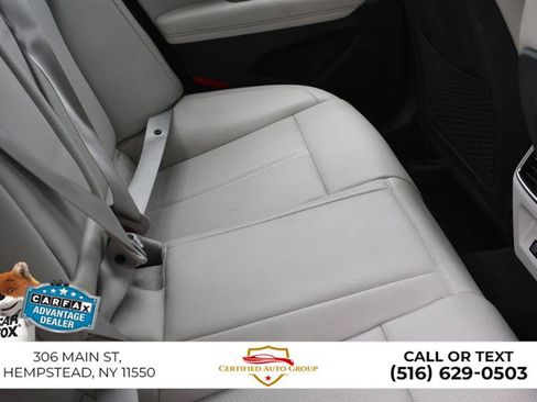 Used 2025 Genesis G70 2.5T image 26