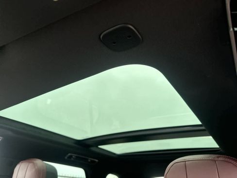 New 2026 Land Rover Range Rover Sport Dynamic SE AWD/4WD image 19