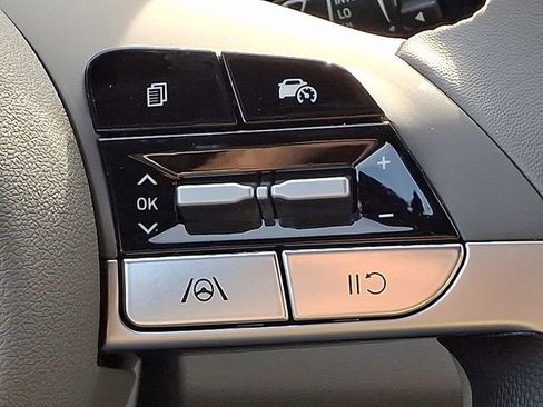 New 2026 Hyundai Elantra Sport FWD image 20