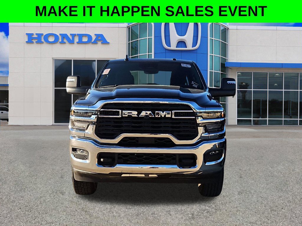 Used 2026 RAM 2500 Big Horn AWD/4WD image 9