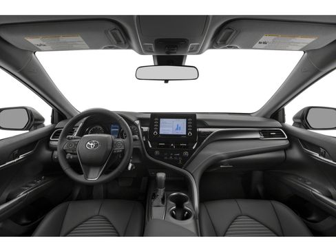 Used 2022 Toyota Camry SE w/ Convenience Package FWD image 5