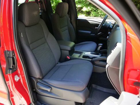 Used 2022 Nissan Frontier S w/ Technology Package AWD/4WD image 22