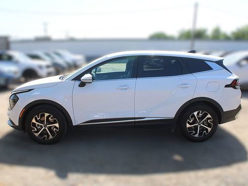 Certified 2024 Kia Sportage EX FWD image 13