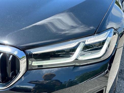 Certified 2023 BMW 530i xDrive w/ Premium Package image 32