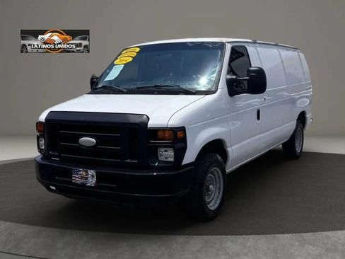 Used 2014 Ford E-150 and Econoline 150 RWD image 3