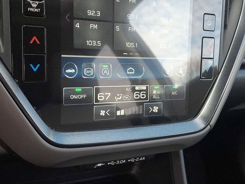 Used 2024 Subaru Crosstrek 2.5i Limited image 17