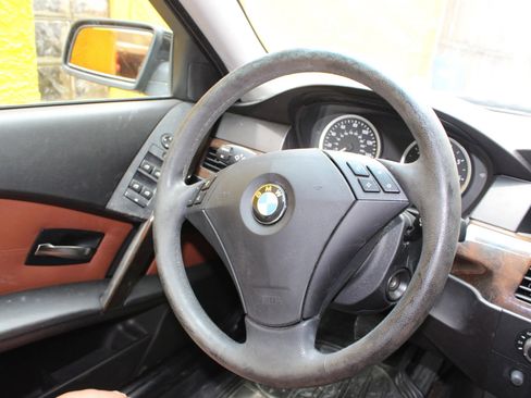 Used 2004 BMW 530i Sedan RWD image 4