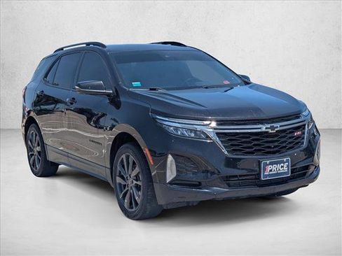Used 2023 Chevrolet Equinox RS AWD/4WD image 3