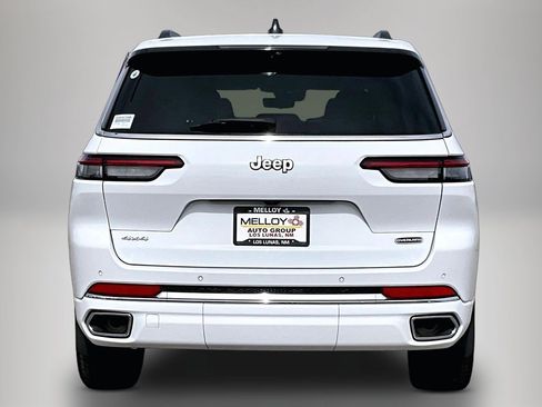 Used 2024 Jeep Grand Cherokee L Overland w/ Luxury Tech Group IV image 5