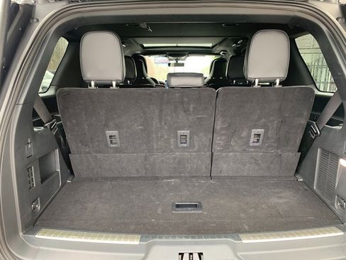 Used 2024 Lincoln Navigator Reserve image 6