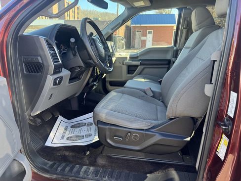 Used 2016 Ford F150 XLT w/ Equipment Group 302A Luxury image 6