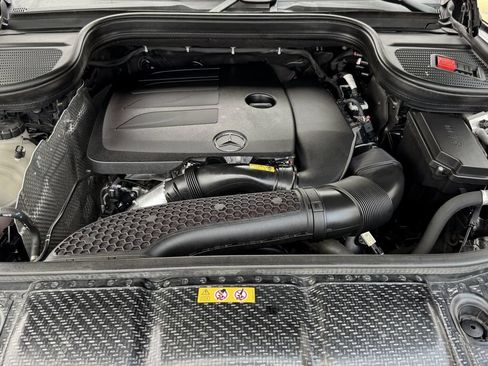 Used 2023 Mercedes-Benz GLE 350 w/ Premium Package image 12