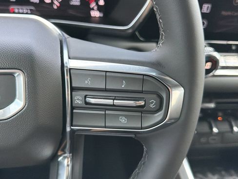 New 2026 GMC Canyon Elevation w/ Convenience Package RWD image 9