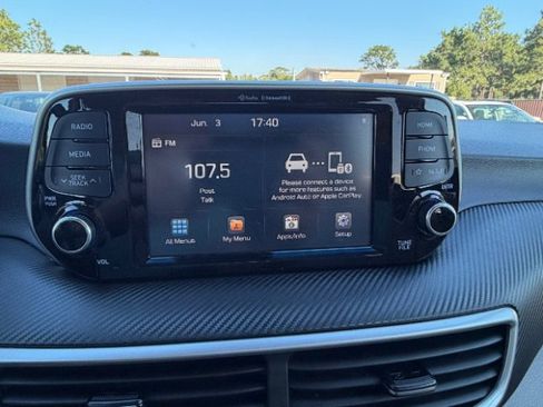 Used 2021 Hyundai Tucson Value FWD image 13