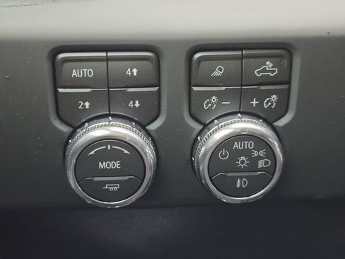 New 2026 GMC Sierra 2500 AT4 w/ AT4 Premium Plus Package image 26